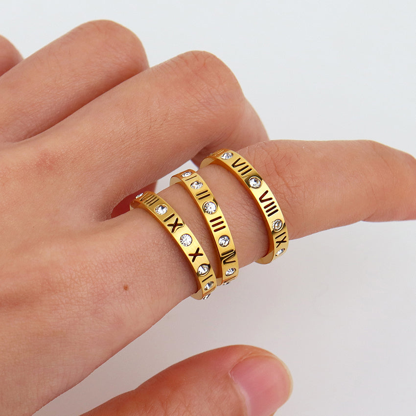 Sleek rome ring