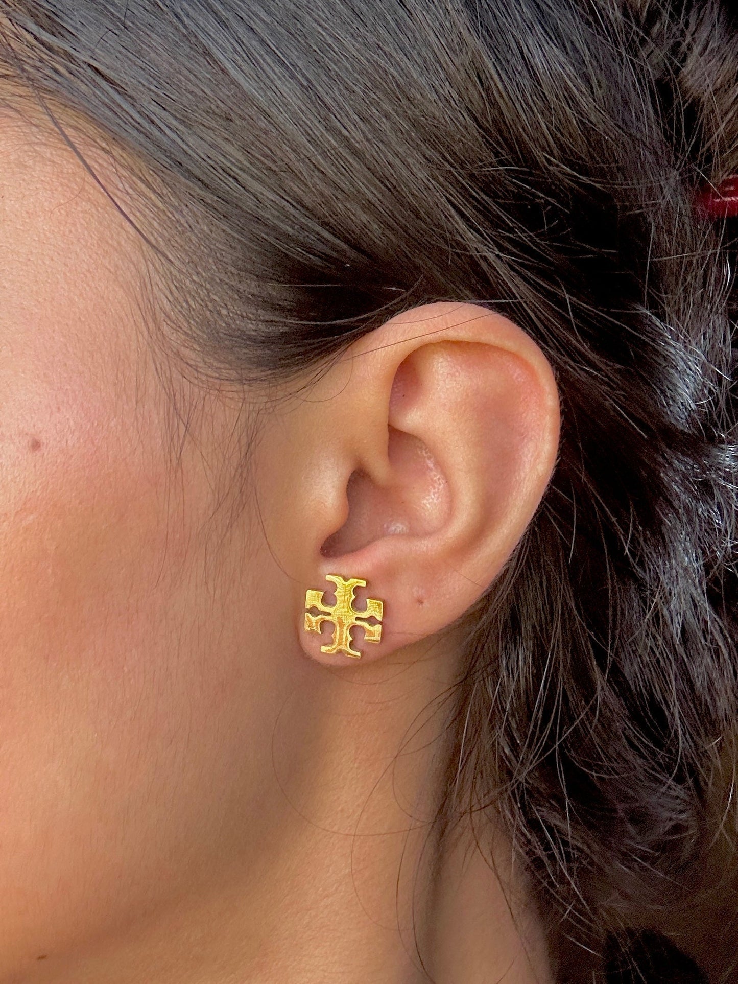 Velantiano Studs