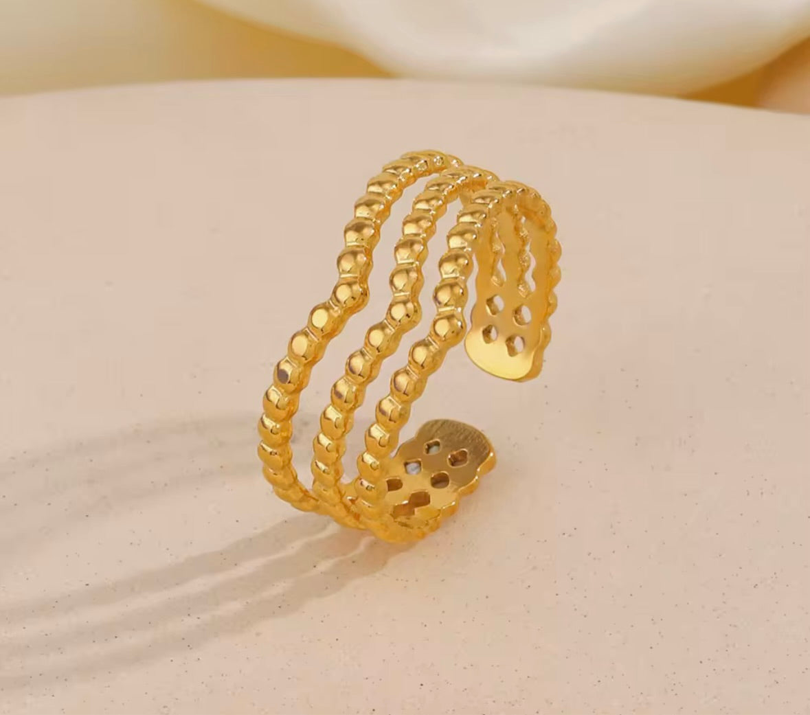 Crown ring
