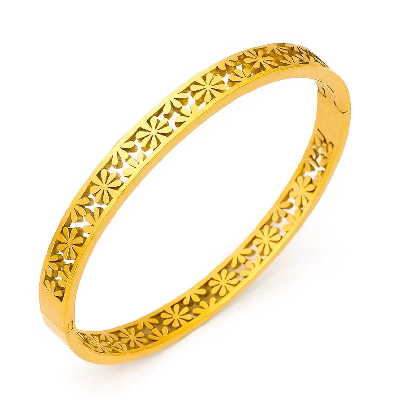 Charizma bangle