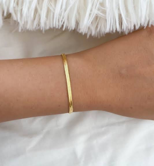 Snake chain bracelet