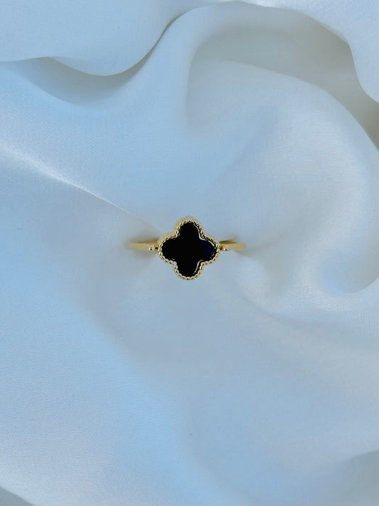 Double Sided Clover Ring