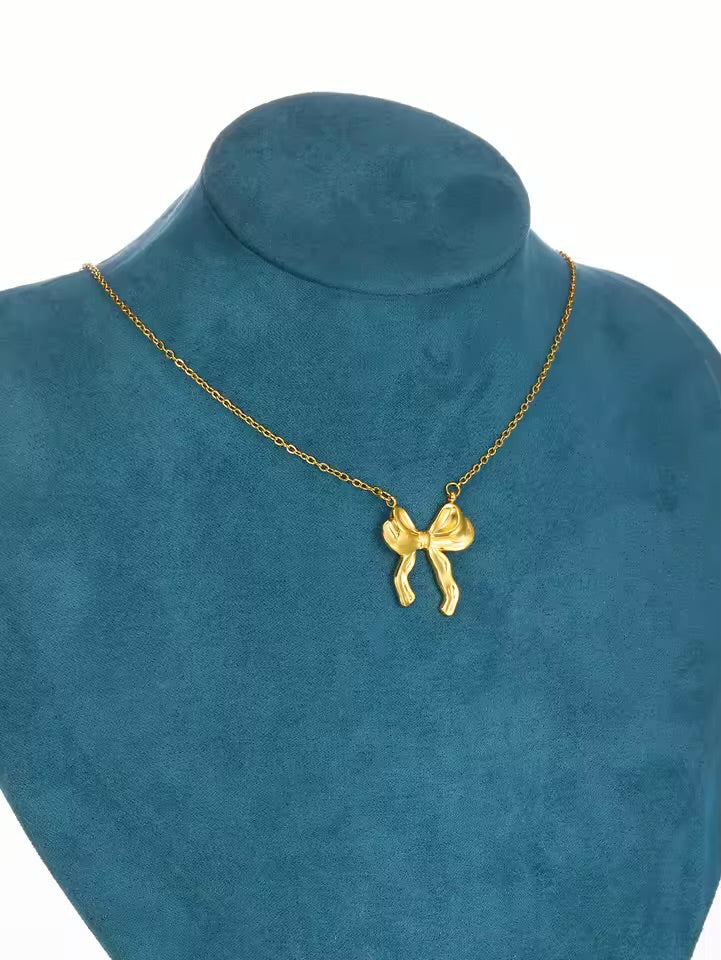 Caula necklace