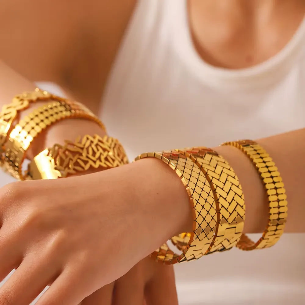 West bangle
