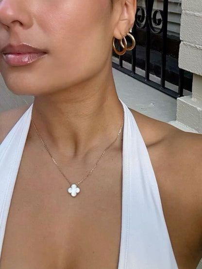 White Vancleef Clover Necklace