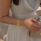 Yaline bangle