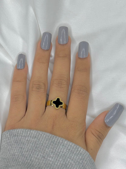 Luxe Clover Ring