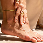 Snake anklet