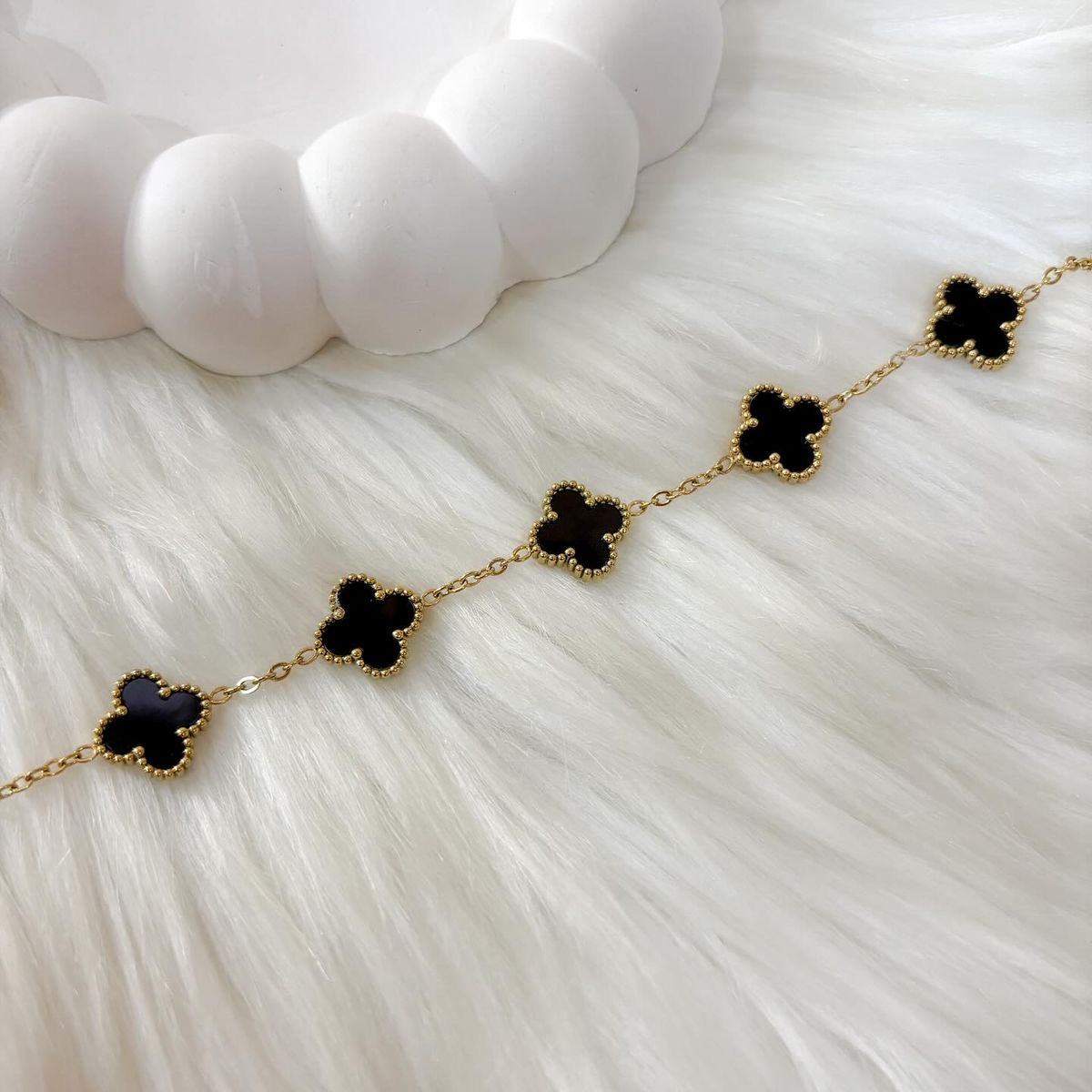 Black Clover 5 motifs bracelet