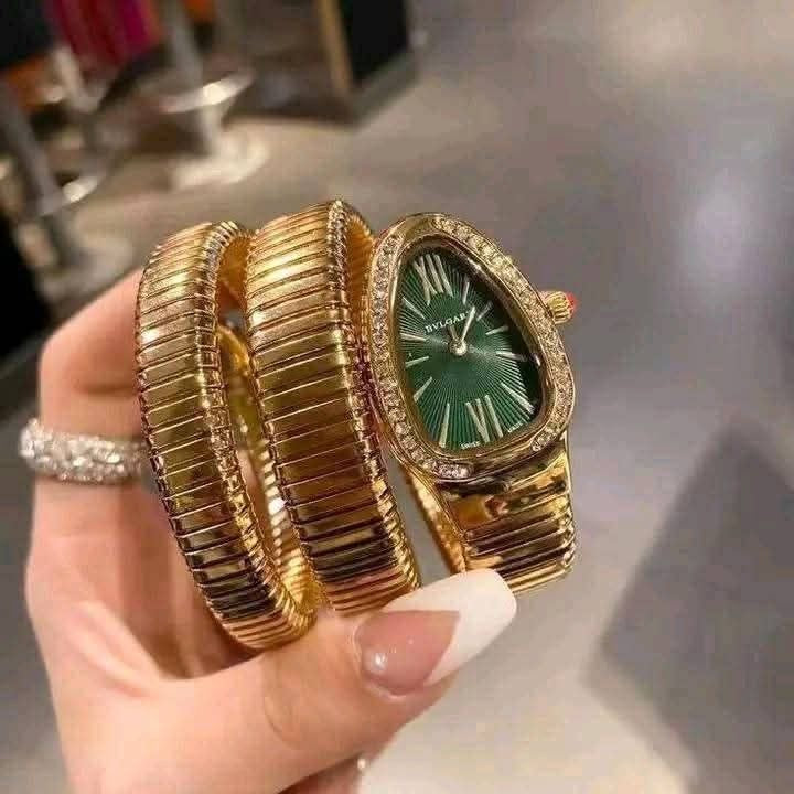 Emerald snake watch