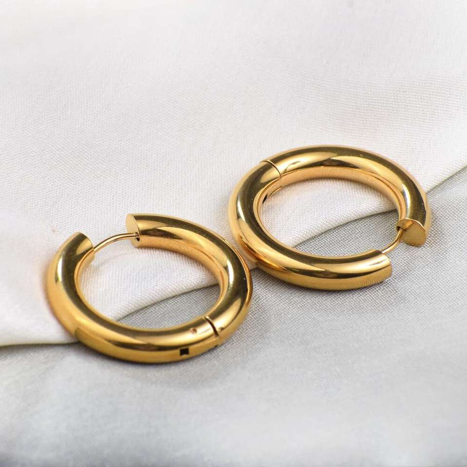 Melasko earring