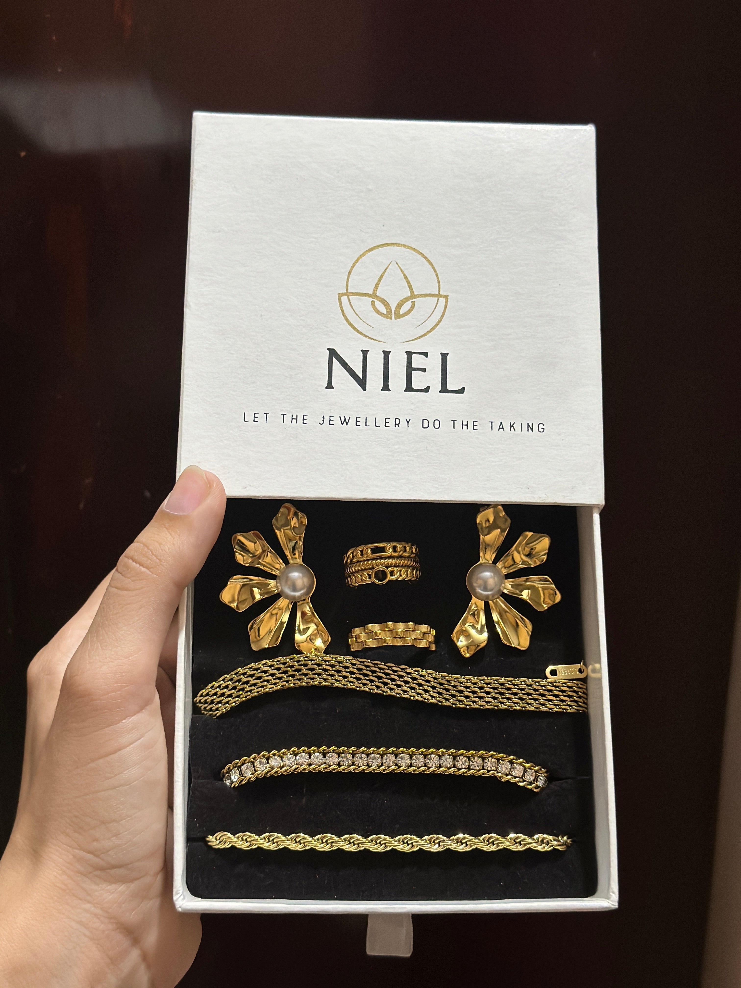 Diana Twisted Bracelet