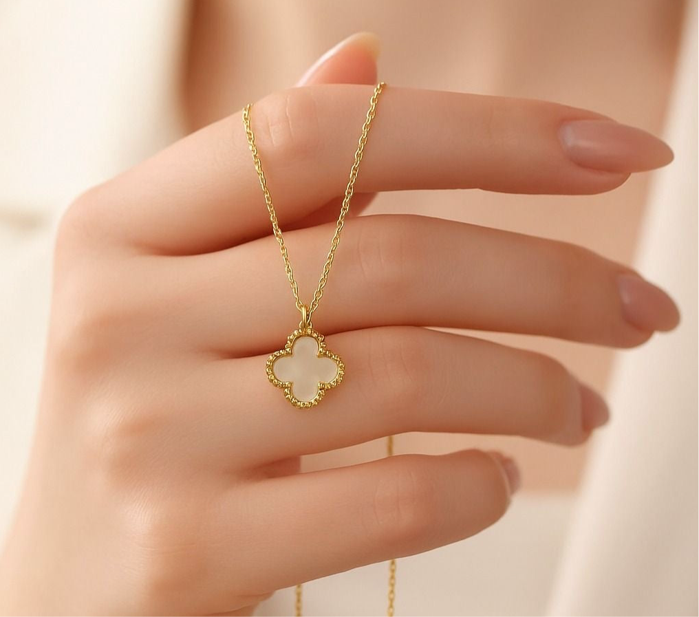 White Vancleef Clover Necklace