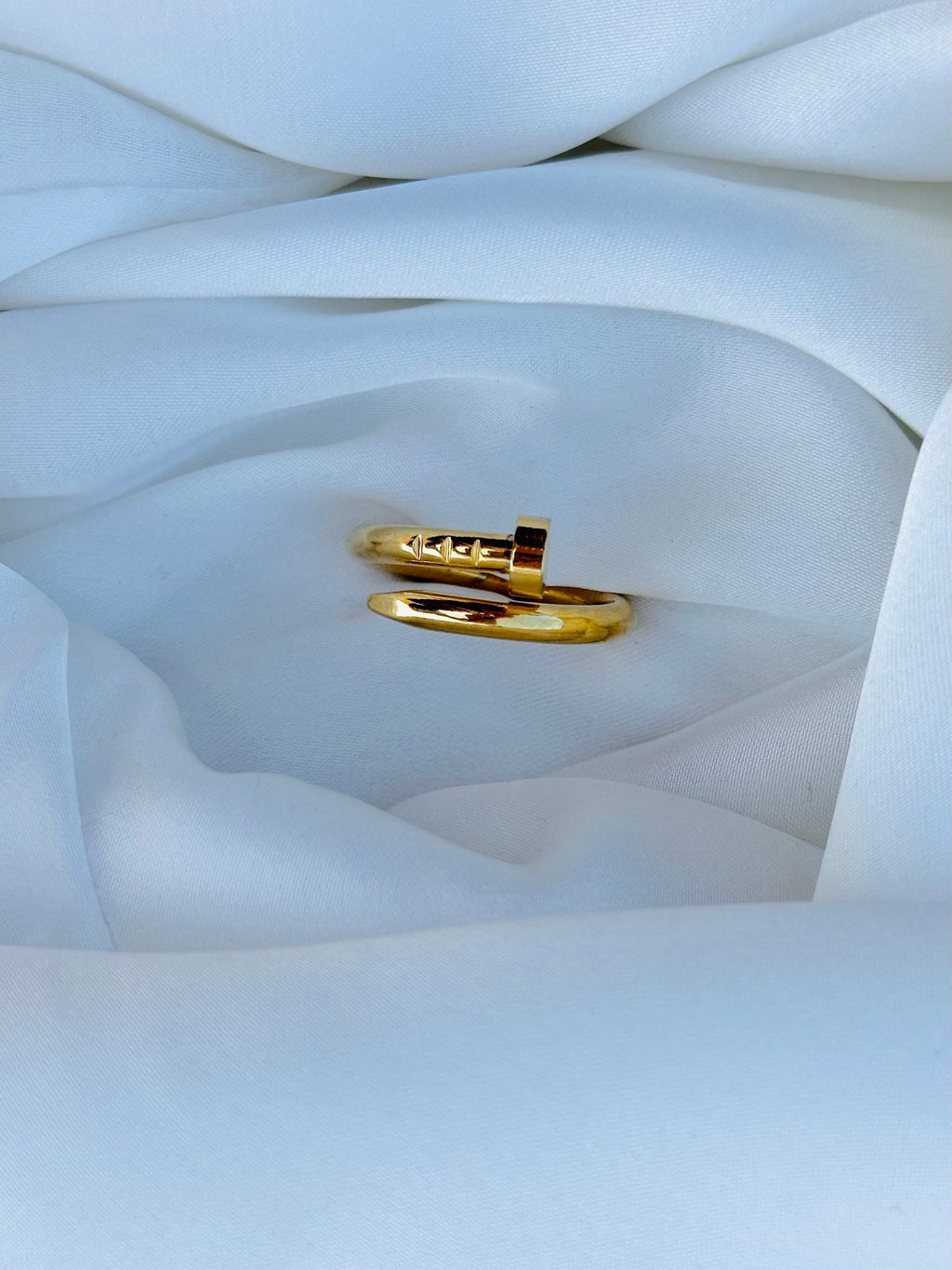 Nail Ring (Deepika Inspired)
