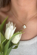 White Vancleef Clover Necklace