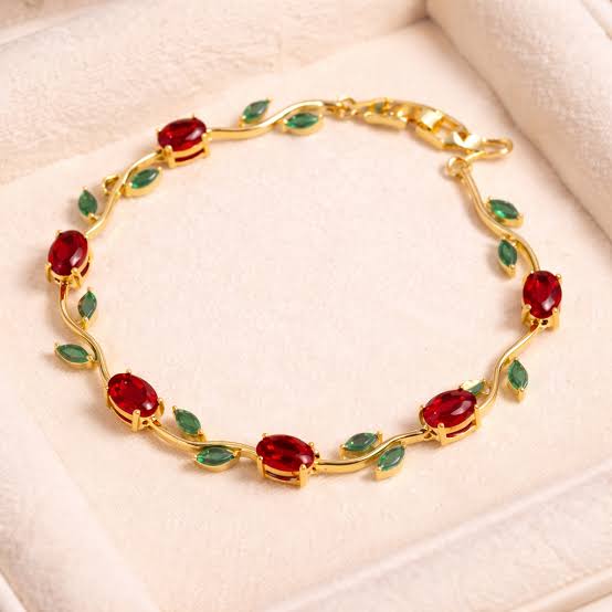 Tulip bracelet