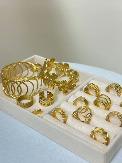 Garland wrist cuff-18k