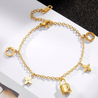 Dainty bracelet