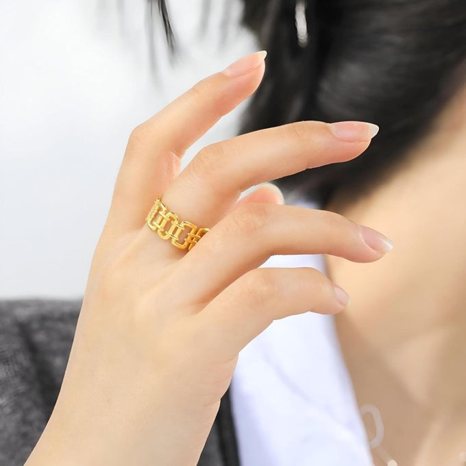 Lipa Ring
