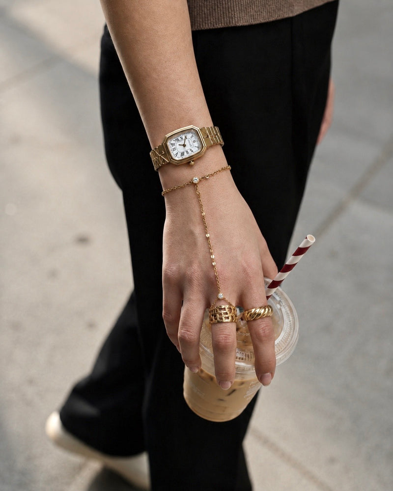 Timeless. Effortless. Yours!