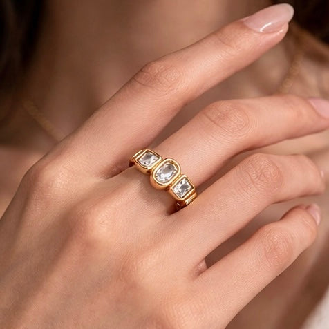 Fantasy ring