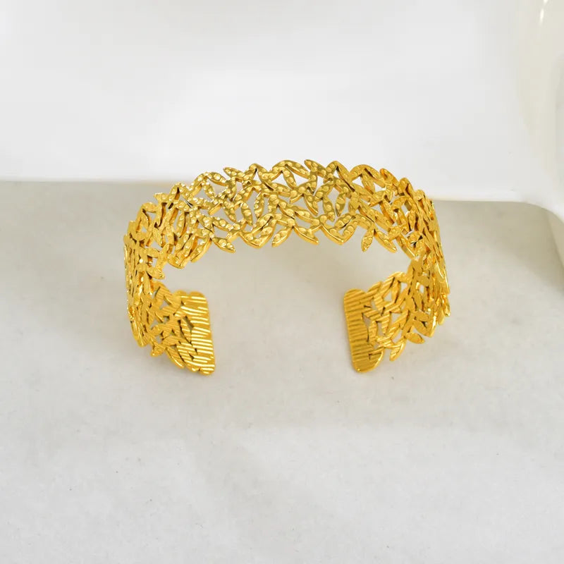 Yaline bangle