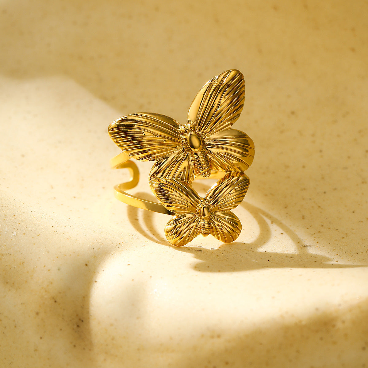 Twinfliè ring