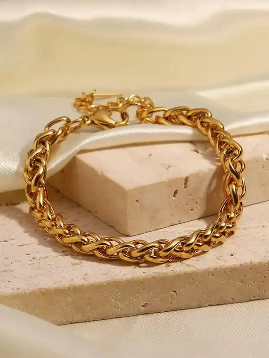 Funa bracelet