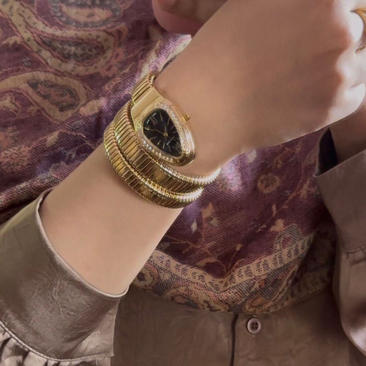 Lisa snake watch