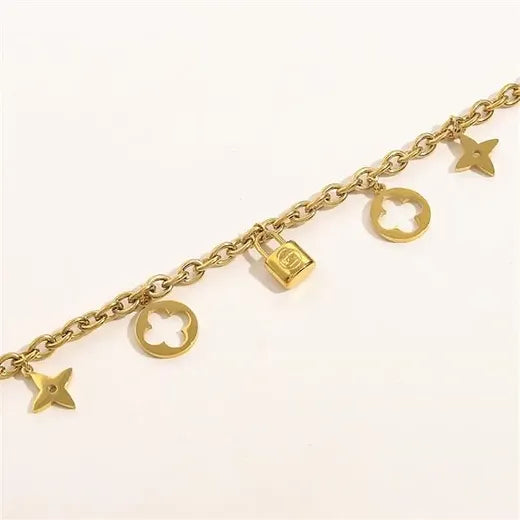 Dainty bracelet