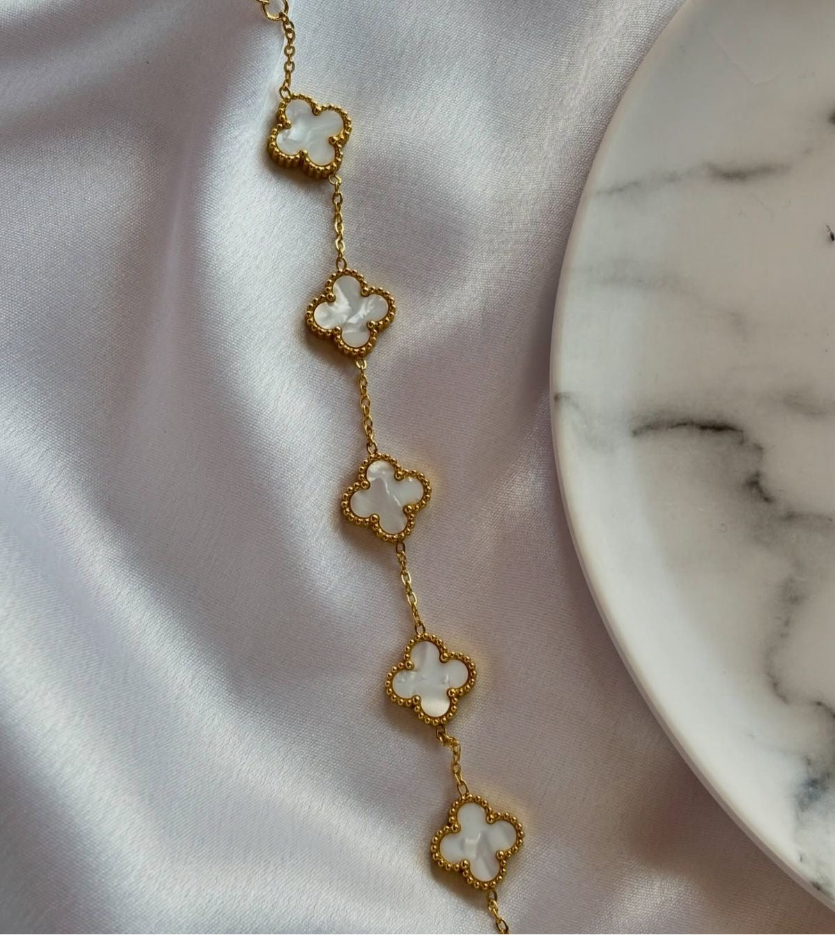 White Clover 5 motifs Bracelet