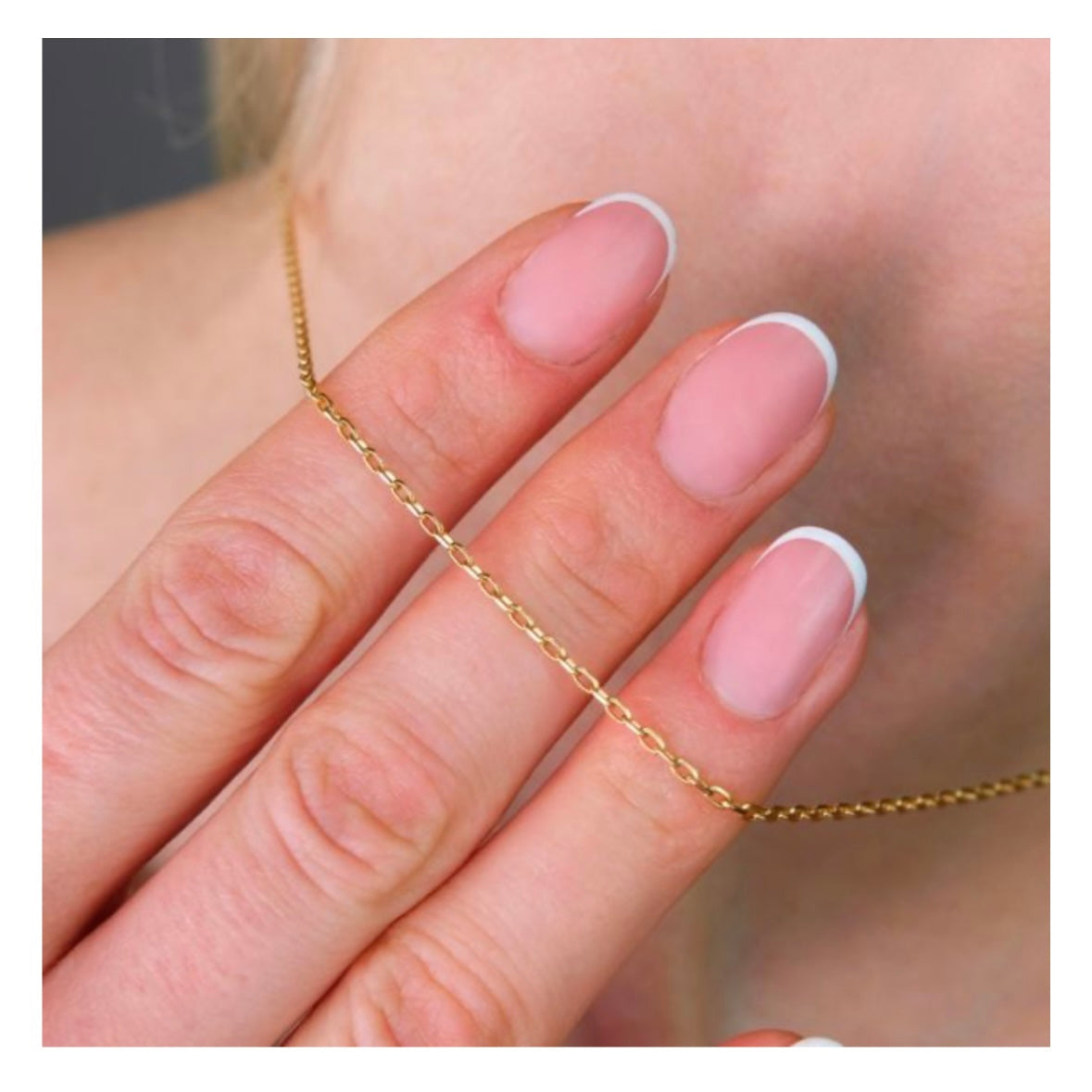 Plain necklace