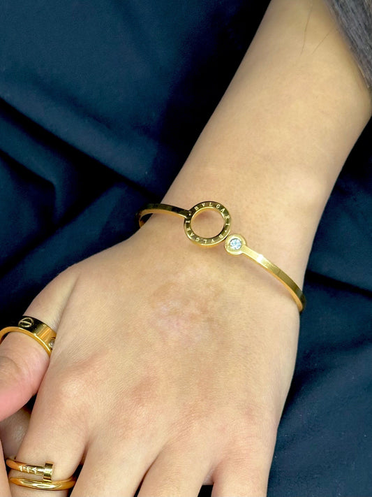 Luxury Bvlgari Sleek Bangle-18K