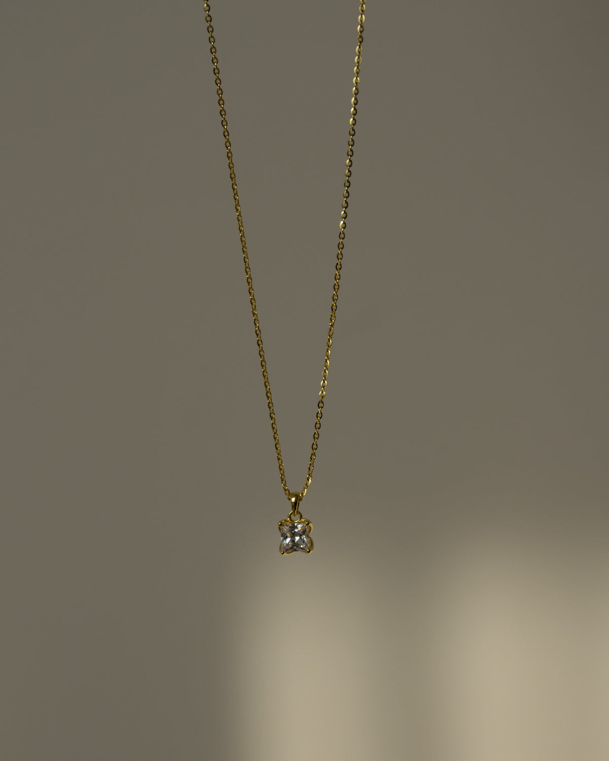 Welt necklace