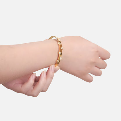 Sapphira bangle