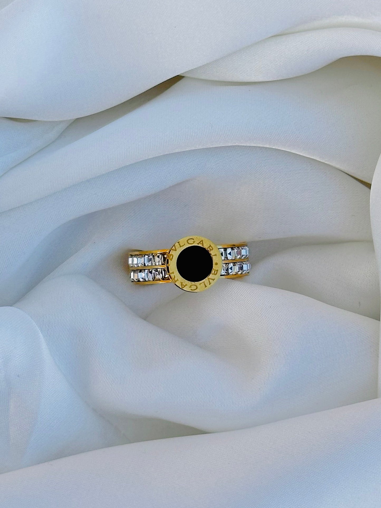 Blackstone Ring l 18K