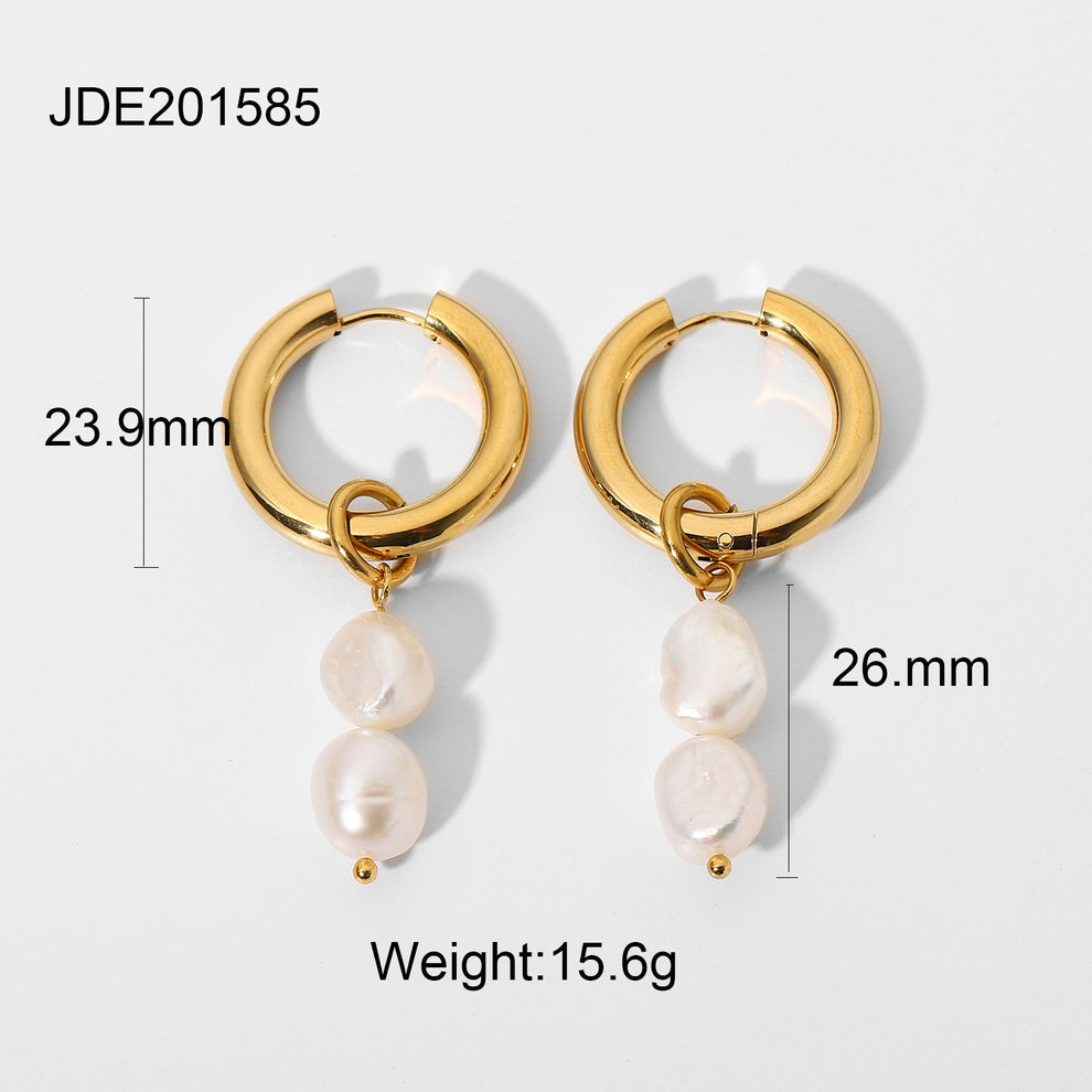 Pearl drop earrings