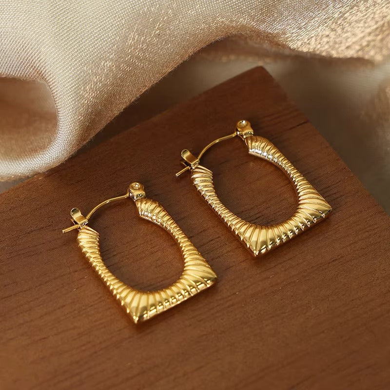 Quala earrings