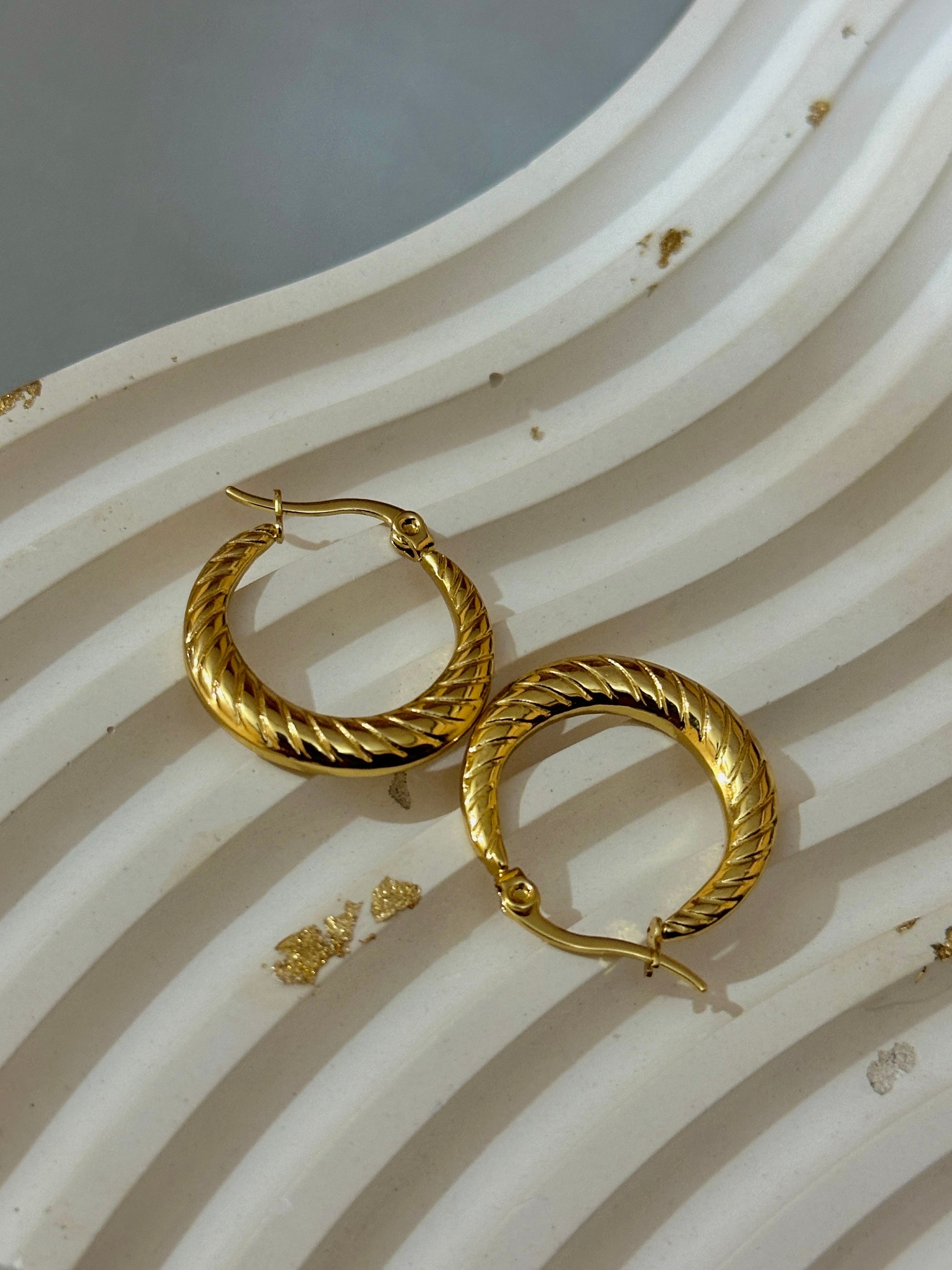 Éclat Hoops
