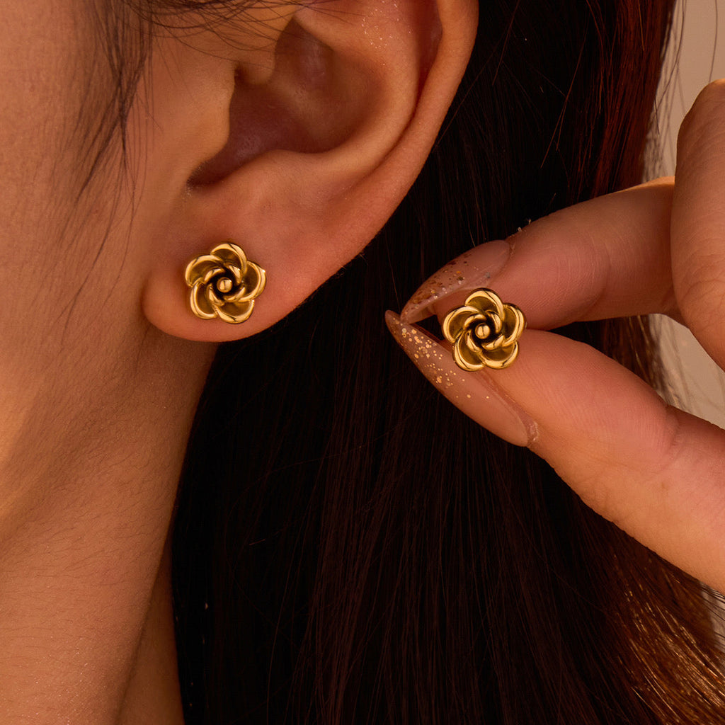 Tulip studs