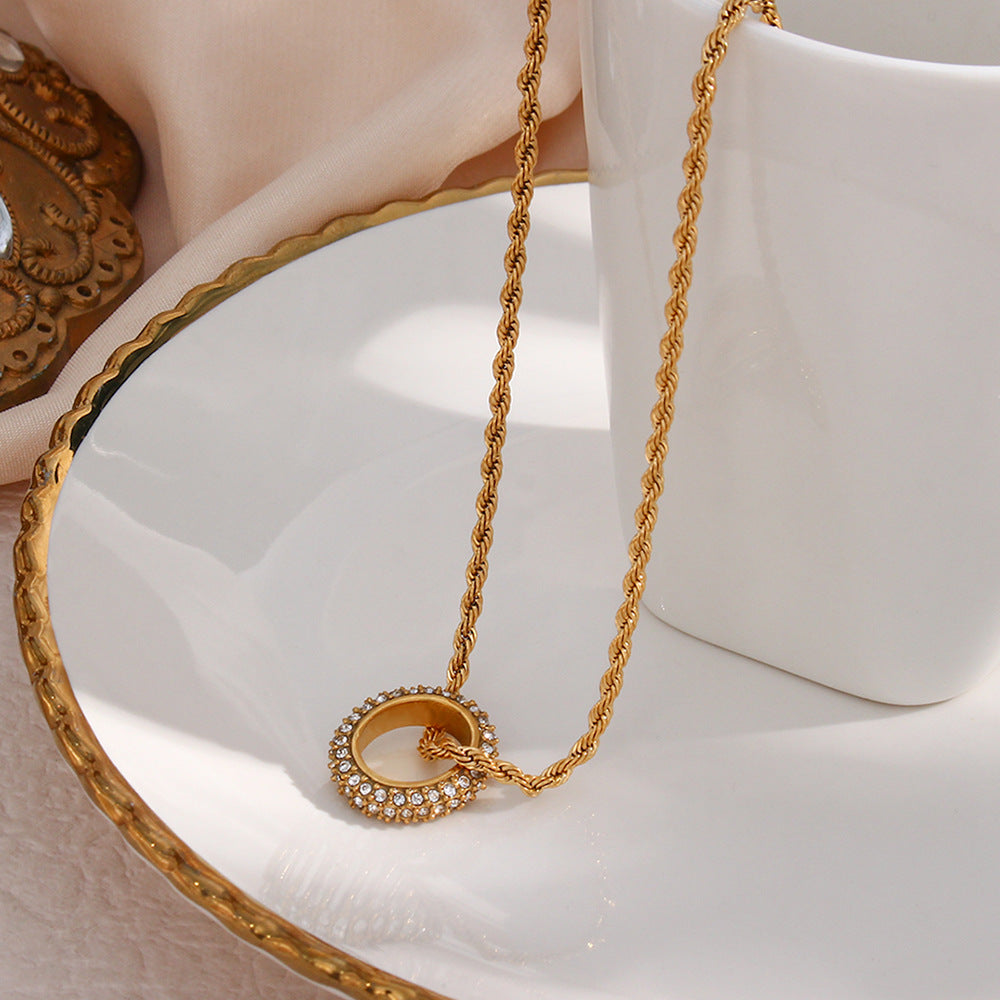 Lyra necklace
