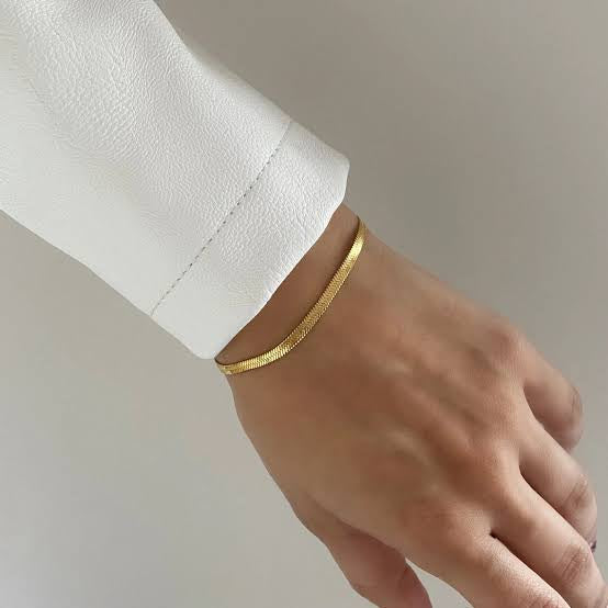 Snake chain bracelet