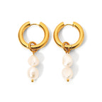 Pearl drop earrings