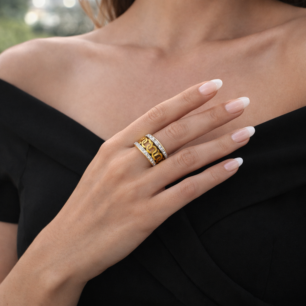 Lara ring