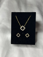 Diamanté Hollow Clover Necklace