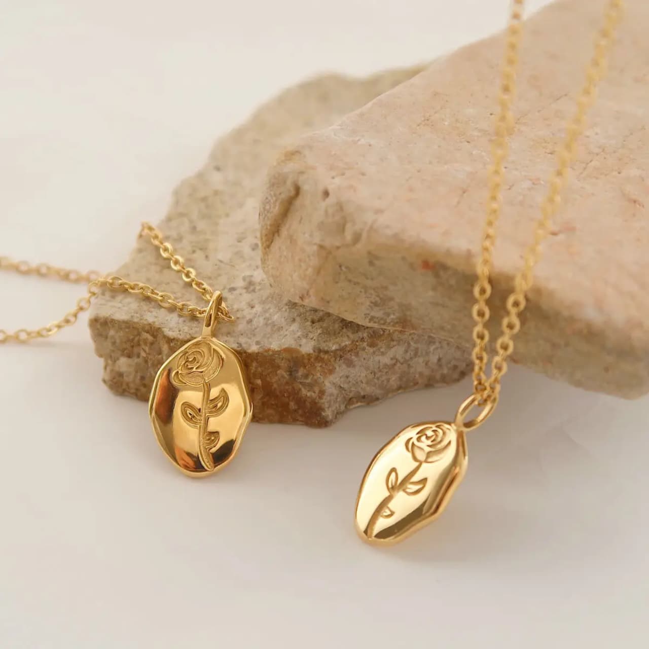 Boxite necklace