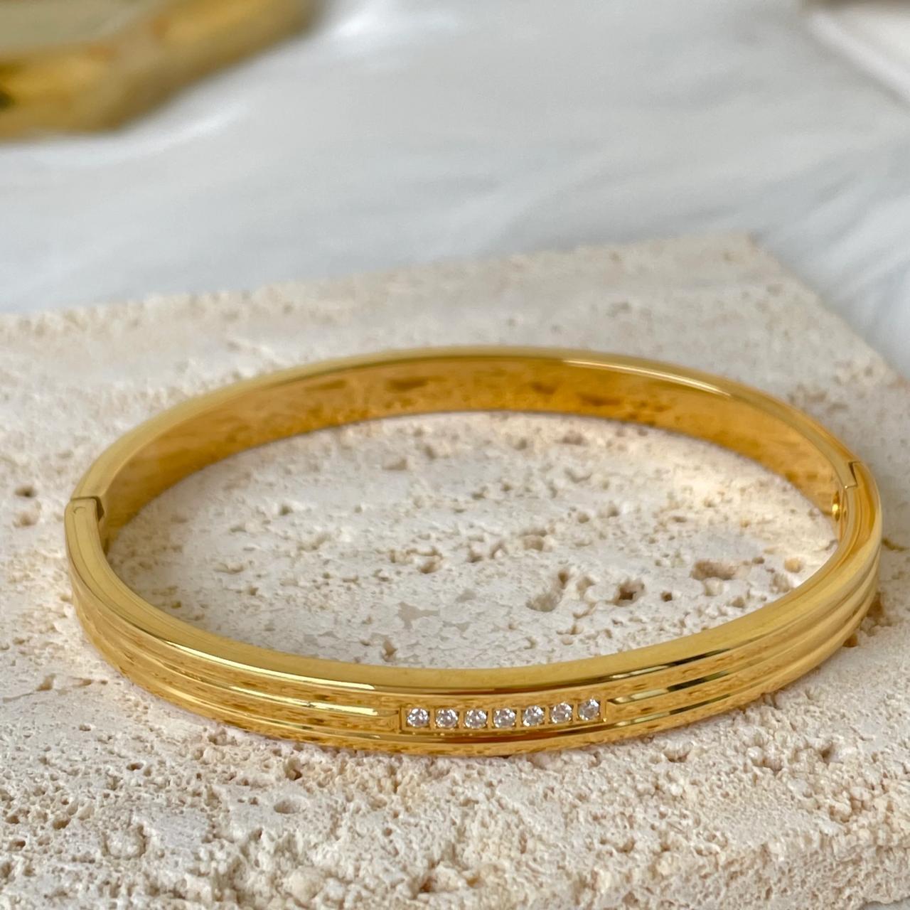 Leucie bangle