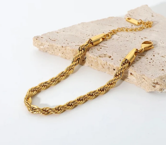 Diana Twisted Bracelet