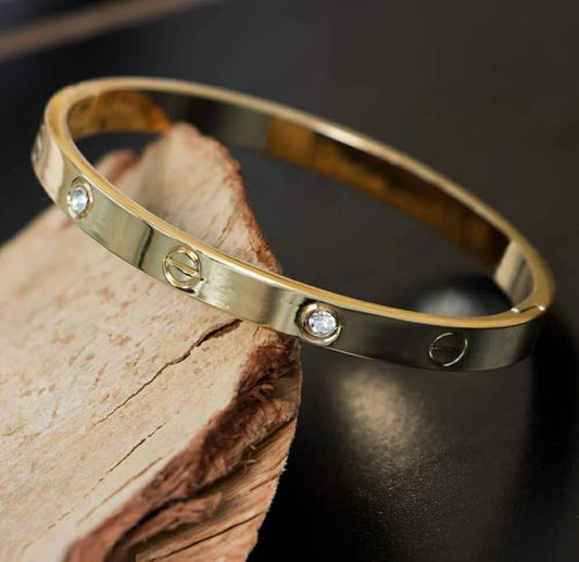 Nailstone Bangle (With Stamp)